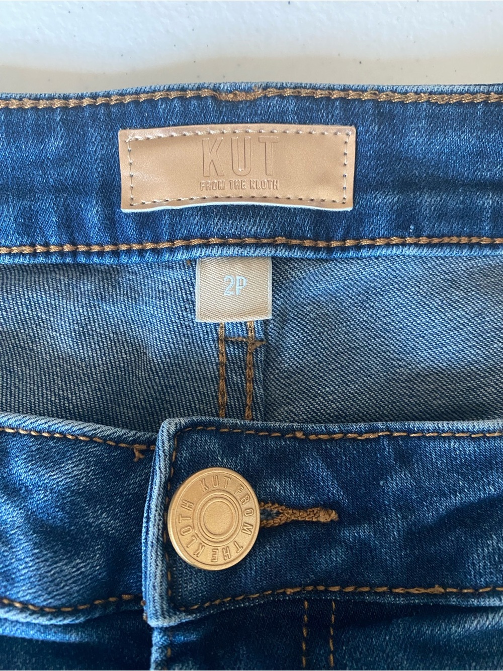 KUT from the Cloth Jean High Rise Wide Pant Align with Dark Base Wash Size 2P - Picture 7 of 14